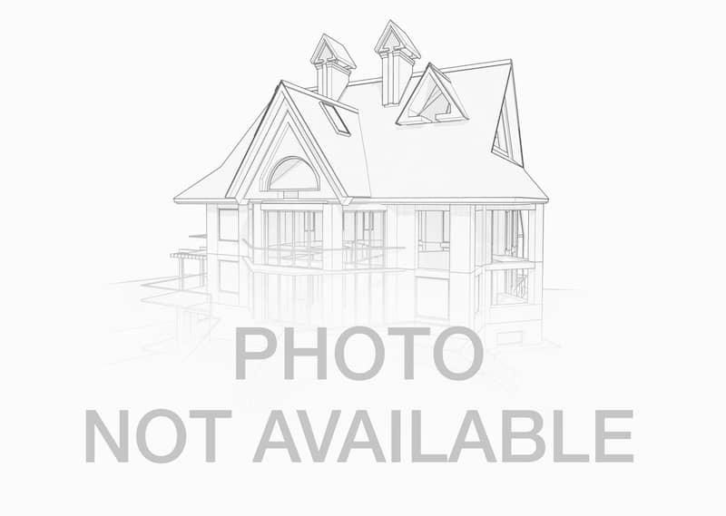 1208 OAK ST, Muscatine, IA 52761
